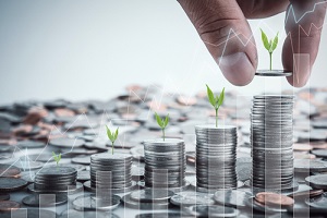 stacking coin currency to grow savings